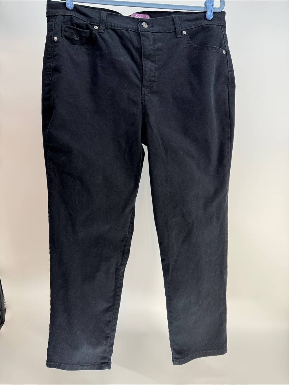 Gloria Vanderbilt Black Straight Leg Pants